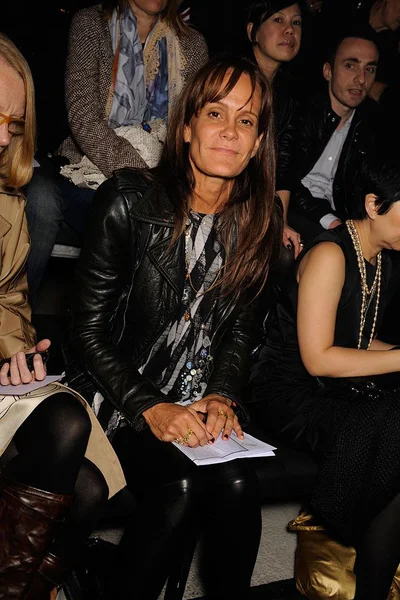Look 24